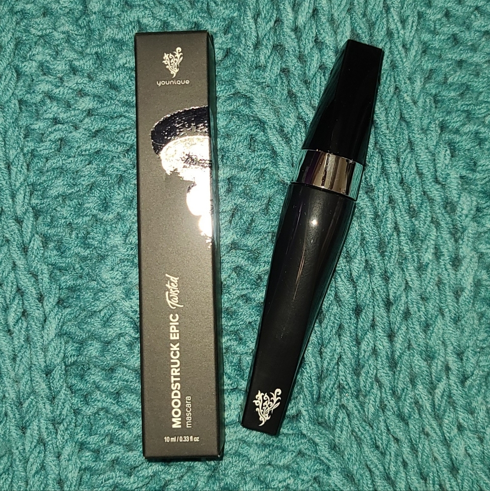 Younique Epic Twisted Mascara